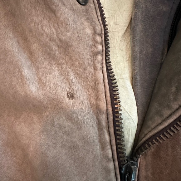 Doma Leather Vest /Free People. M/L runs small like Med. Zip out dickie w/ hood. - Picture 5 of 7